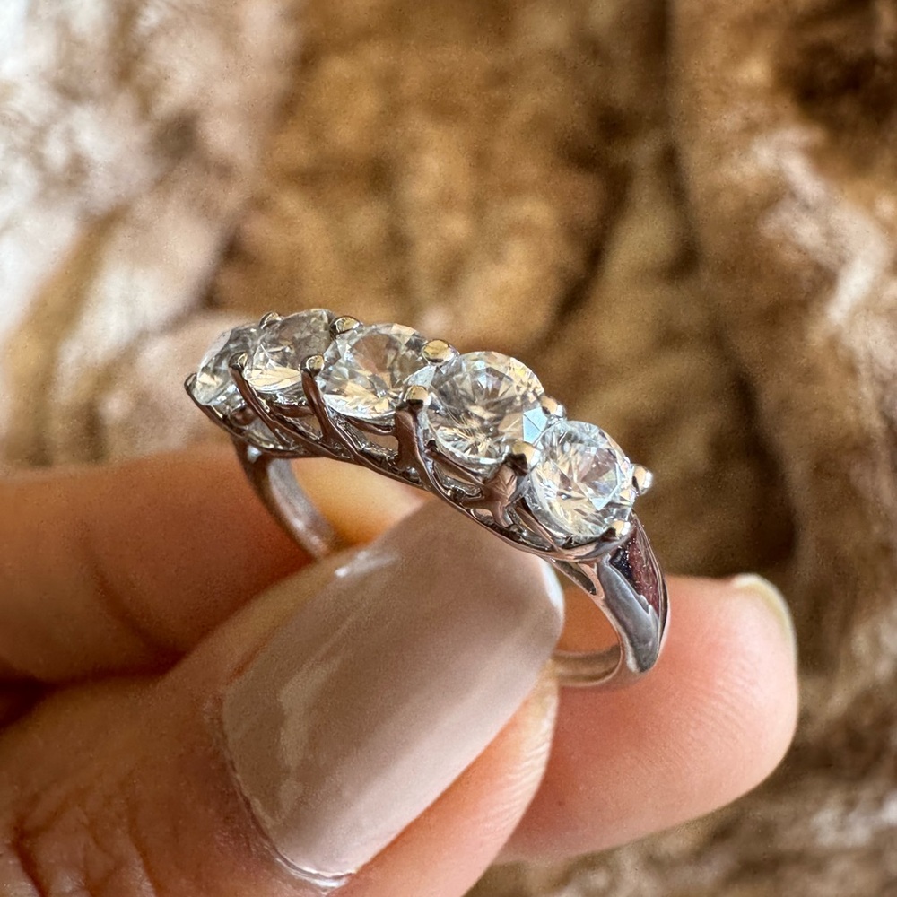 14K White Gold 5-Stone White Zircon Ring 1.90CTW Size 7